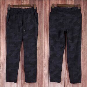 Lululemon Womens Size 4 On The Fly 7/8 Pant 27" Incognito Camo Multi Grey W5CITS